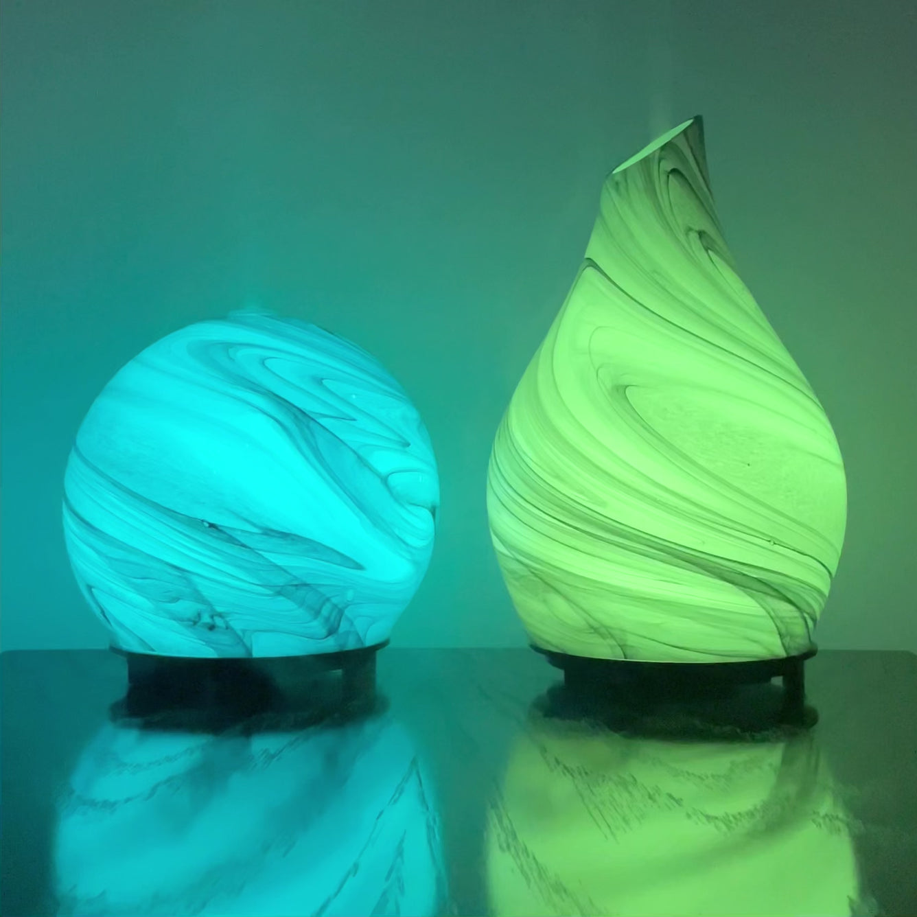 Diffuser - Glass Globe Swirl