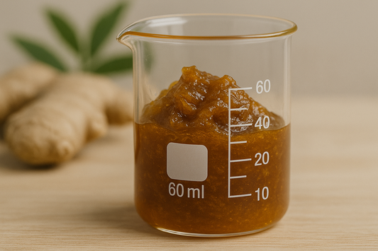 CO₂ Extracts vs. Essential Oils – What’s the Difference, and Why Does It Matter?