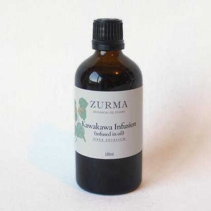 Kawakawa Infused in Almond Oil