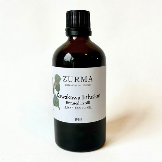 Kawakawa Infused in Almond Oil